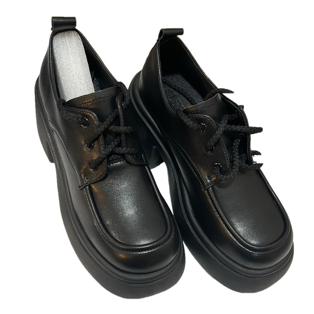 ALGF women’s size 6.5 NWT Black Lace-Up Platform Shoes
